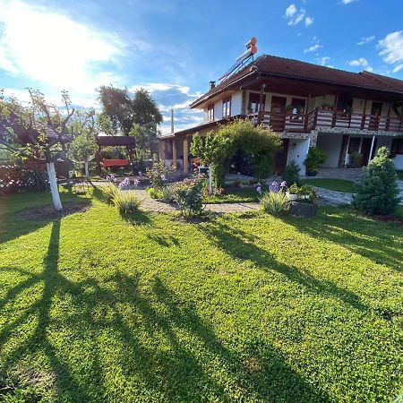 Casa De Vacanta Motata Novaci-Străini 외부 사진